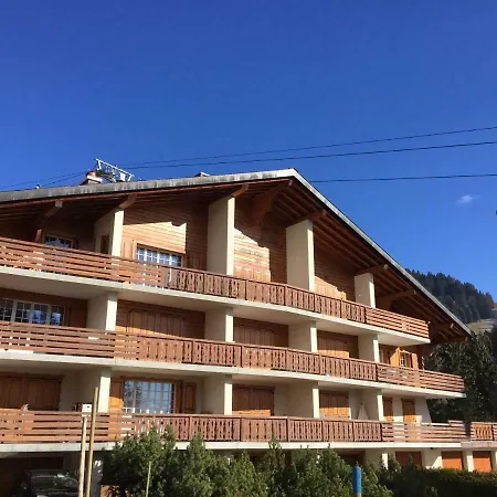 Mont Rose 6 Apartment *